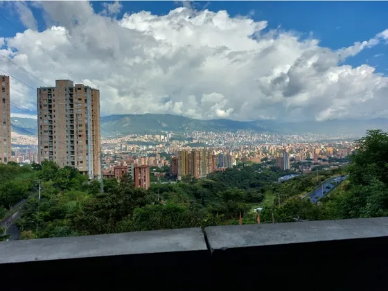 Apartamento Para La Venta En Calasanz Parte Alta 