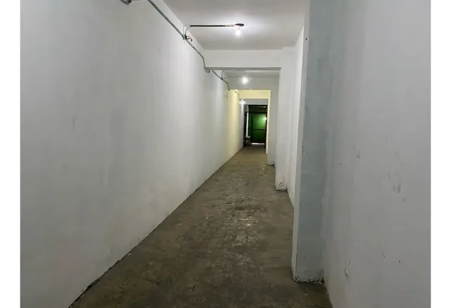 En Venta Edificio Comercial 875 Mt2 En La Av. Lecuna