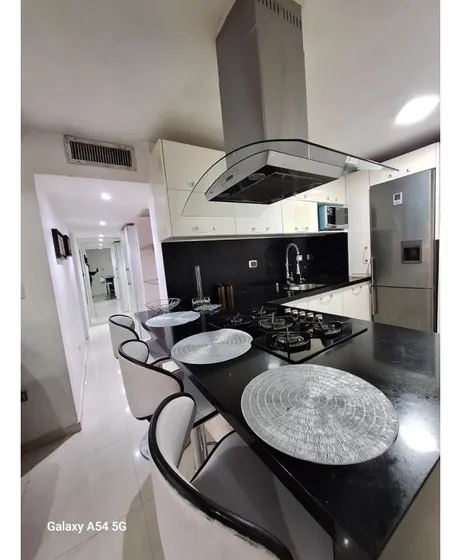 Apto En El Conj, Resid, Thais - Lecheria  Al02-2028anz-mmor
