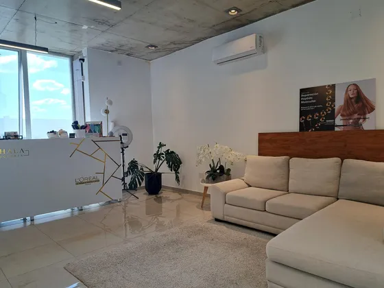 Oficina En Venta - Complejo Don Carlos  31 Y 506  - Balcon
