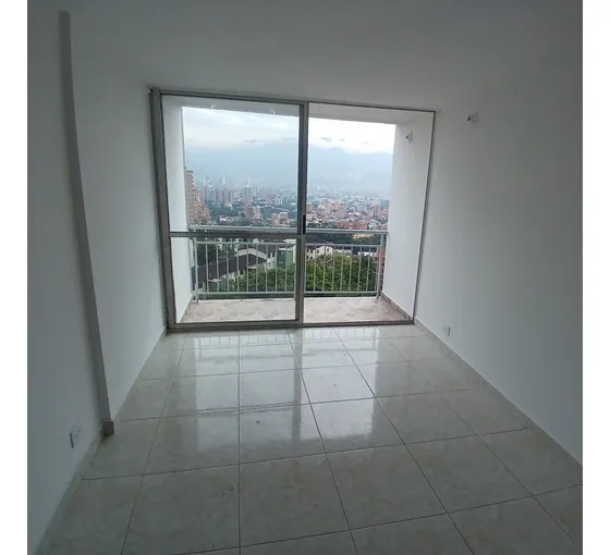 Apartamento En Venta, Sector Calasanía Medellín