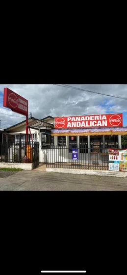  Panadería Funcionando Con  Casa Villa Andalicán,  La Unión 