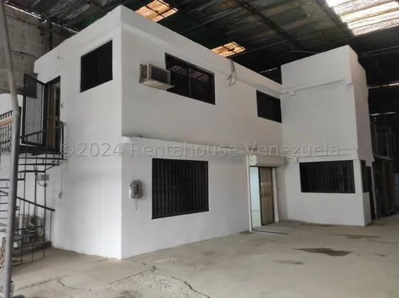 Galpón En Venta Urb Miranda Ia25-316257 