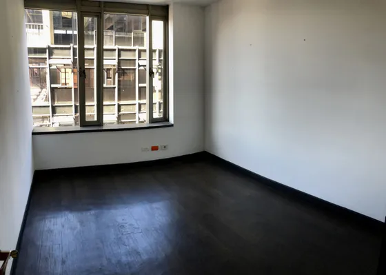 Oficina En Arriendo/venta En Porciúncula. Cod V2175