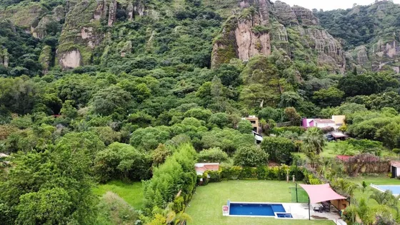 Casa En Venta En Tepoztlán En Condominio