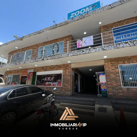 Ref 006 - 719  Grupo Inmobiliaria Vip Te Ofrece  En Venta Terreno Ubicado En La Entrada De Playa Grande Ubicado En Catia La Mar  Estado La Guaira.