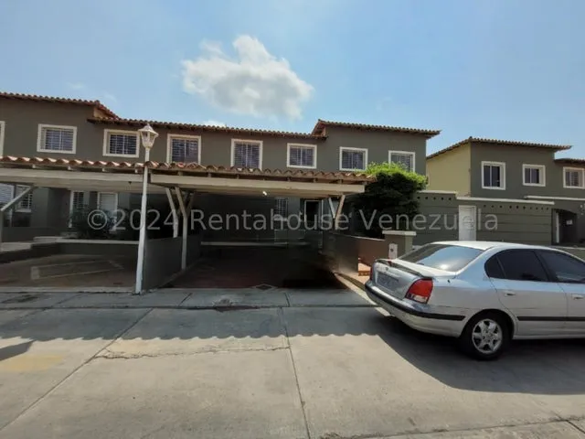 Casa A La Venta En Villas Del Este Barqusimeto, Codigo 2 5 5 4 6 7, Mildred, Hermosa Casa En El Este De La Ciudad En Unos De Los Mejores Urbanismo De Barquisimeto Conectada A Planta Electrica