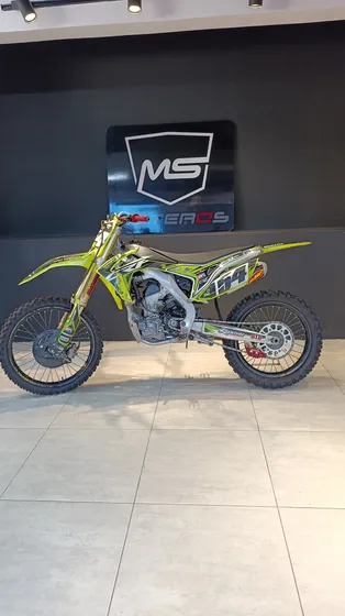 Honda Crf 250r Verde Modelo 2016 Con 66 Horas De Uso.