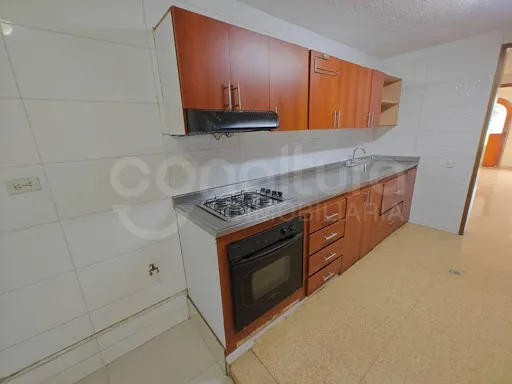 Casas En Arriendo El Dorado 472-7014