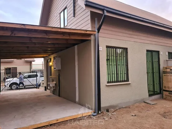 Casa En Venta De 2 Dorm. En Talca Sector Bicentenario