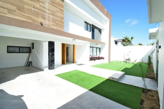 Moderna Casa En Venta