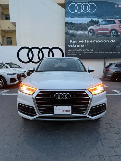 Audi Q5 2.0 L 45 Tfsi Elite Dsg