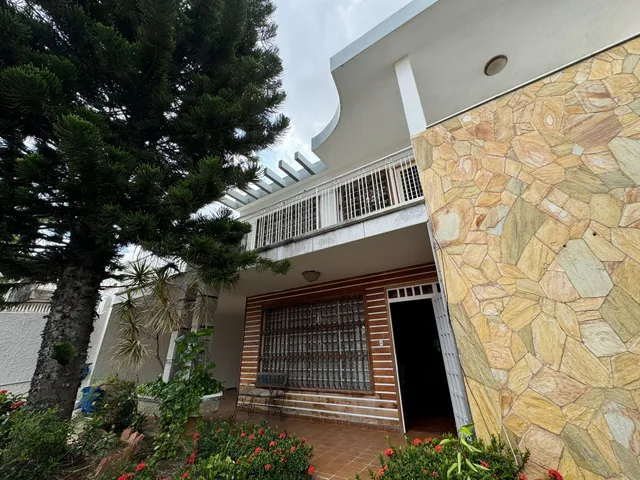 Casa En Venta Tipo Quinta Trigal Centro. 580 Mts2 (hg)