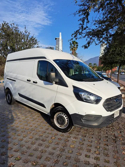 Ford Transit 2.2 Van Larga Techo Alto Aa Custom Mt