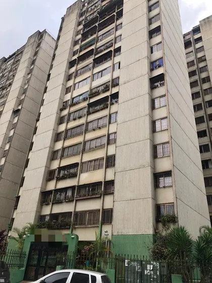 Se Vende Apartamento 94m2 3h/2b/1pe La Rosaleda Sur