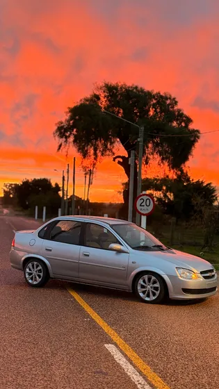 Chevrolet Corsa Classic 1.4 Ls Std