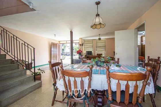Casa En Laureles. 4 Habitaciones, 134 M², Id: 84021