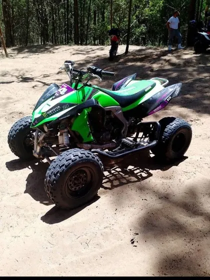 Cuatriciclo Kawazaki Kfx 450r