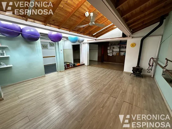 Departamento De Cuatro Ambientes En Venta, Ramos Mejia Apto Profesional.
