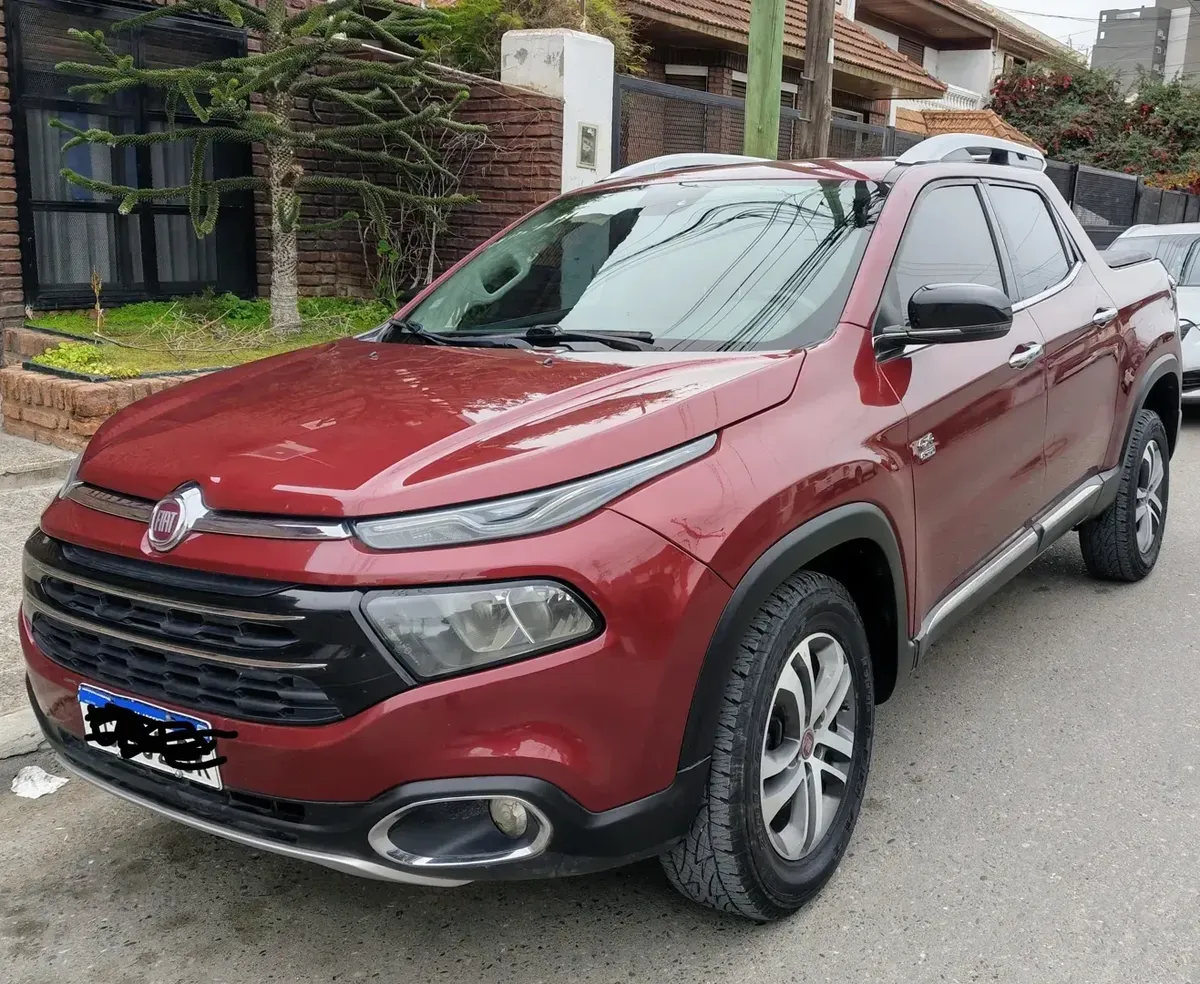 Fiat Toro 2.0 Volcano 4x4 AT