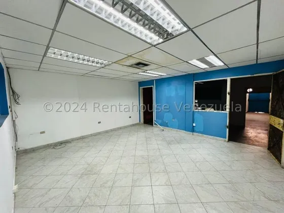 Se Alquila Galpon En Zona Industrial Acondicionado Para Brindar A Tu Empresa Ambientes Amplios Y Comodos Para El Funcionamiento De Sus Operaciones Contactame Y Hagamos Negocios, Dennymar B4b4056