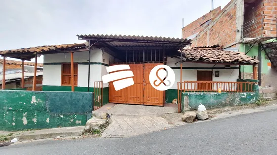 Casa Lote Para La Venta En Itagui Sector El Pedregal