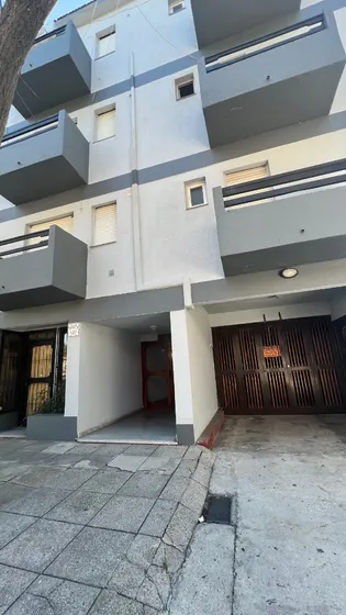 V033 - Excelente Dto. 3 Ambientes En Venta - San Bernardo
