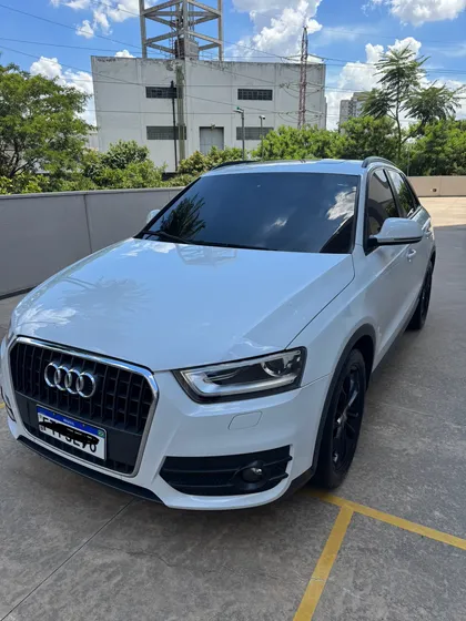Audi Q3 2.0 Tfsi Ambiente S-tronic Quattro 5p
