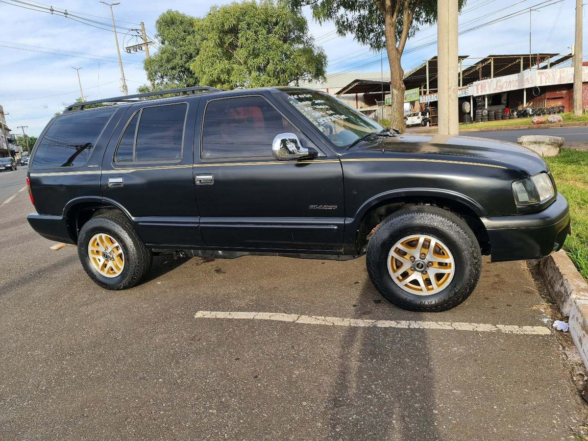 Chevrolet Blazer 4.3 V6 Executive 5p Manual | Mercado Livre