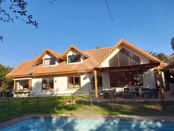 Casa En Venta De 5 Dorm. En Coquimbo