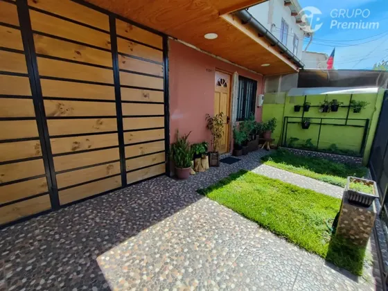Casa En Venta Sarmiento Curicó