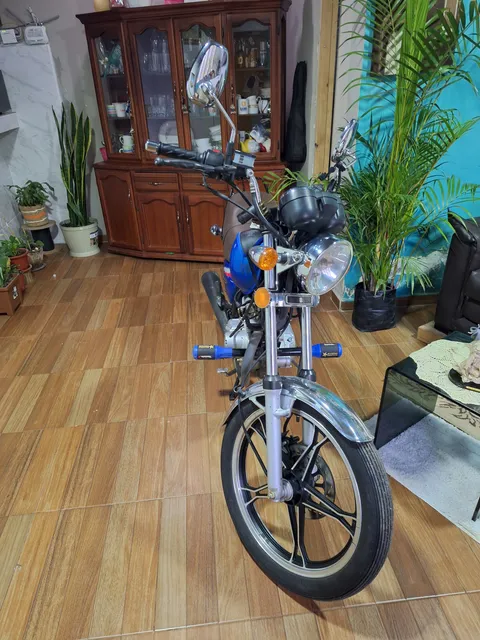 Zusuki Gn125 Color Azul,  Poco Uso En Buen Estado