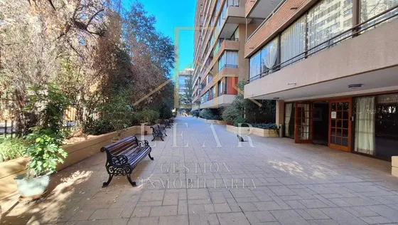 Moderno Depto En Barrio Exclusivo (169065)