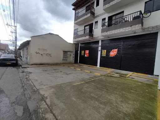 Locales En Arriendo La Ceja 643-8263047