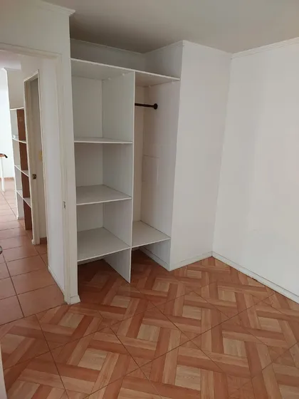 A Pasos De Biotren Lomas Coloradas, Al Lado De Supermercado 