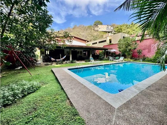 Vendo Casa 550m2 Clnas Del Tamanaco 4624 