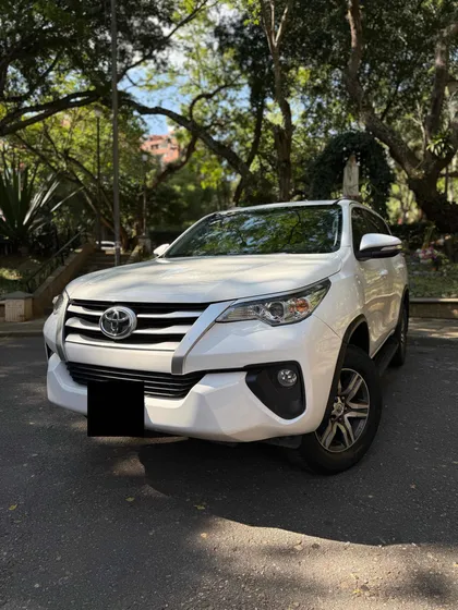 Toyota Fortuner 2.7l