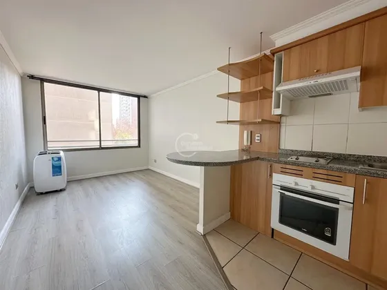 1 Dormitorio, 1 Baño, Sin Terraza, Metro Irarrázaval