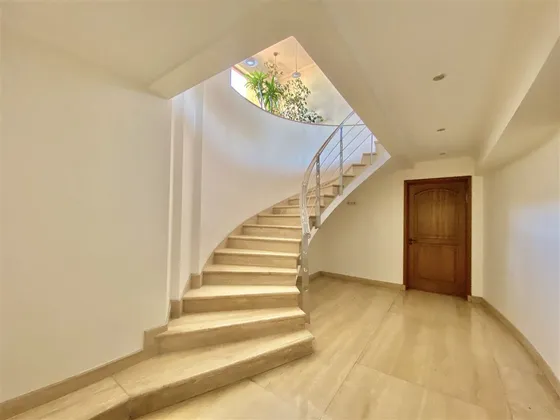 Venta Duplex Las Condes: El Golf