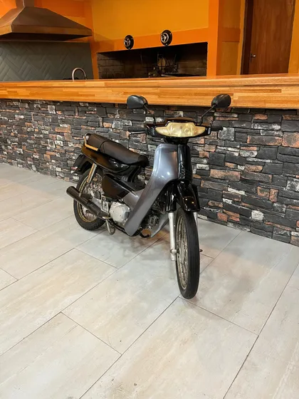 Yumbo Eco70 Negra En Buenas Condiciones Y Con Patente Paga