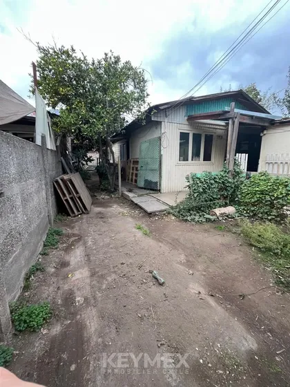 Casa En Venta En Peñalolén, Buen Terreno.