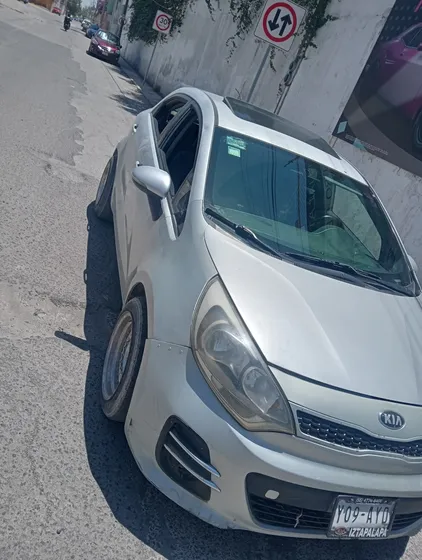 Kia Rio 1.6 Ex Hatchback Mt