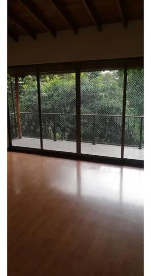 Casa En Venta En Envigado - El Esmeraldal 