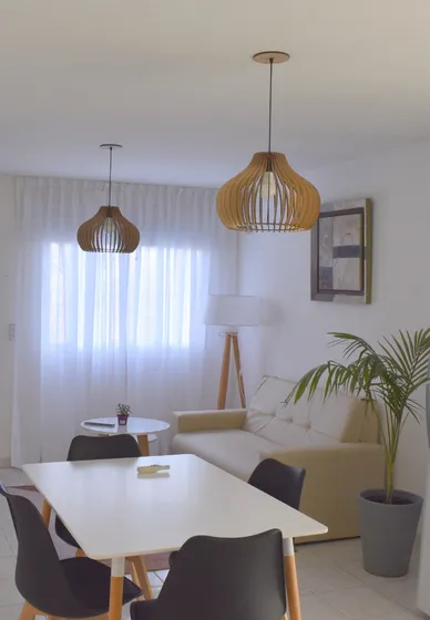 Excelente Departamento Amueblado Con Patio En Neuquén Capital
