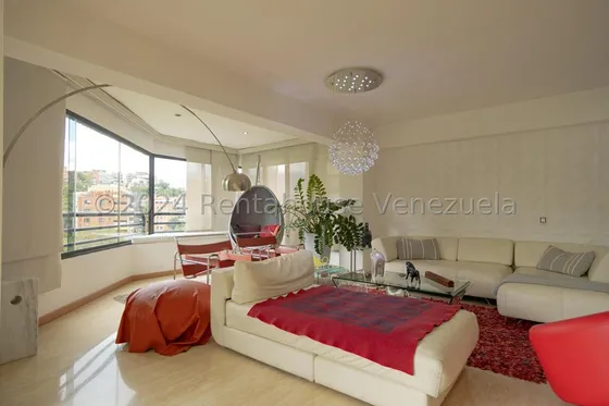 Cur Apartamento En Alquiler En Colinas De Valle Arriba  25-21273 Yg