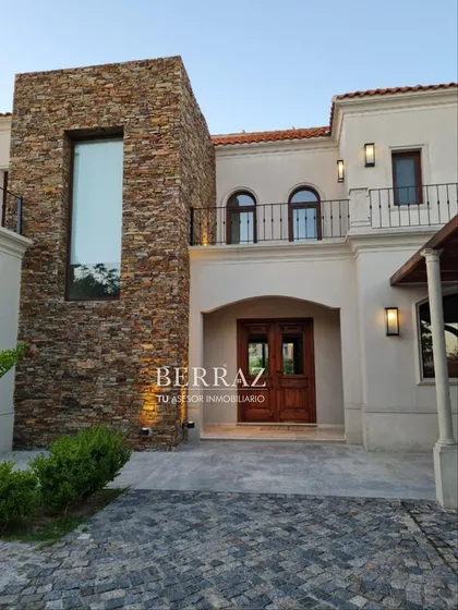 Casa Venta 5 Ambientes Al Río En San Marco Villanueva Lote 1000 M2