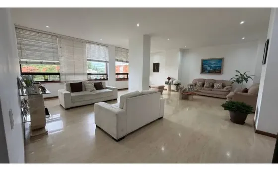Ph Triple En Los Samanes En Venta