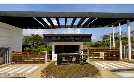 Lote En  Ruitoque(giron) Rah Co: 25-1313