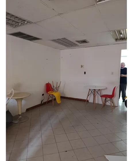 Local Comercial En Mezzanina En La Calle Ávila De Chacao