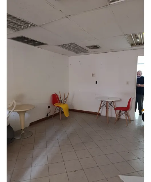 Local Comercial En Mezzanina En La Calle Ávila De Chacao